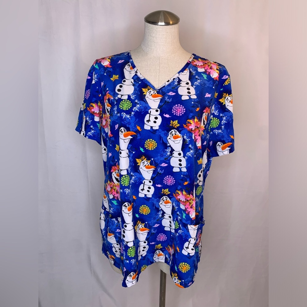 Disney frozen Olaf scrub top L nurse medical uniform CNA VET TECH comfy stretch